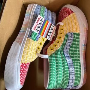 Pride edition sk8-mid size 9.5